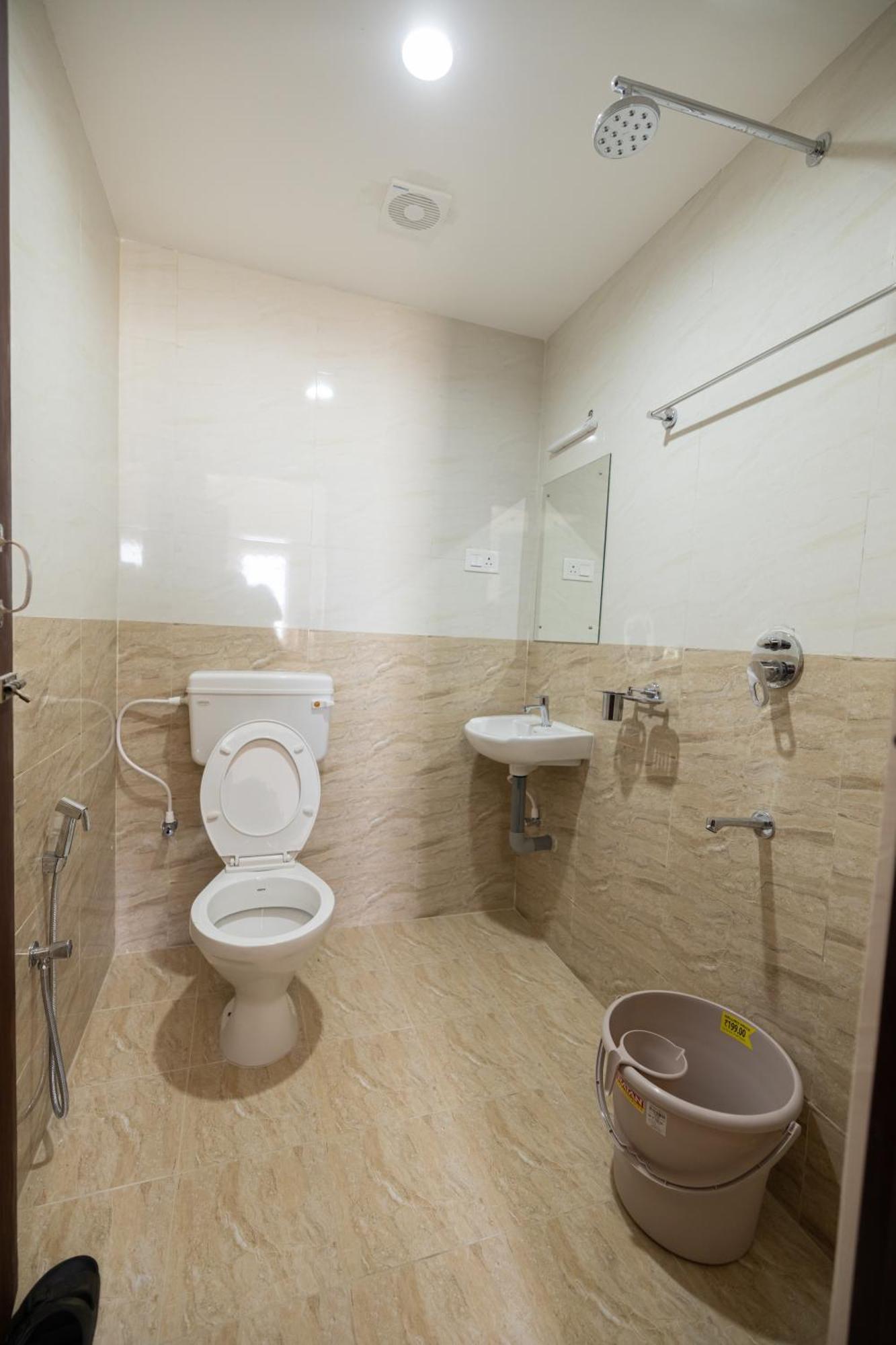 Viba Residency Hotel Kojambuttúr Kültér fotó